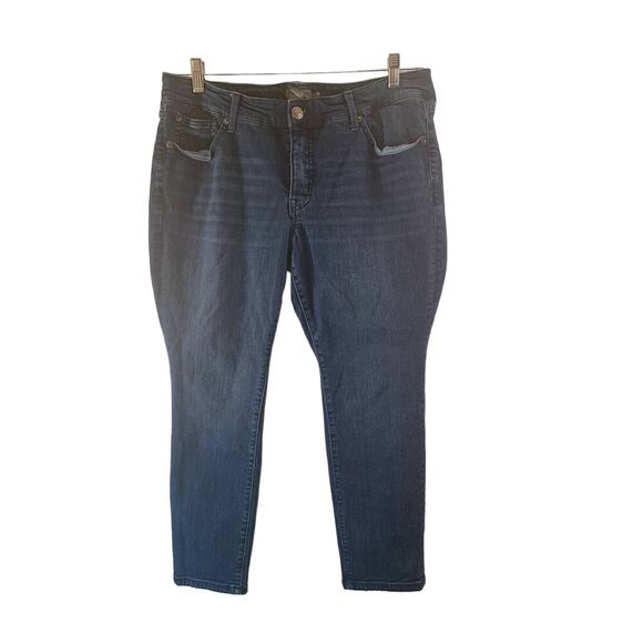 torrid Denim - TORRID Women’s Dark Wash Jeans / Size: 14 Short